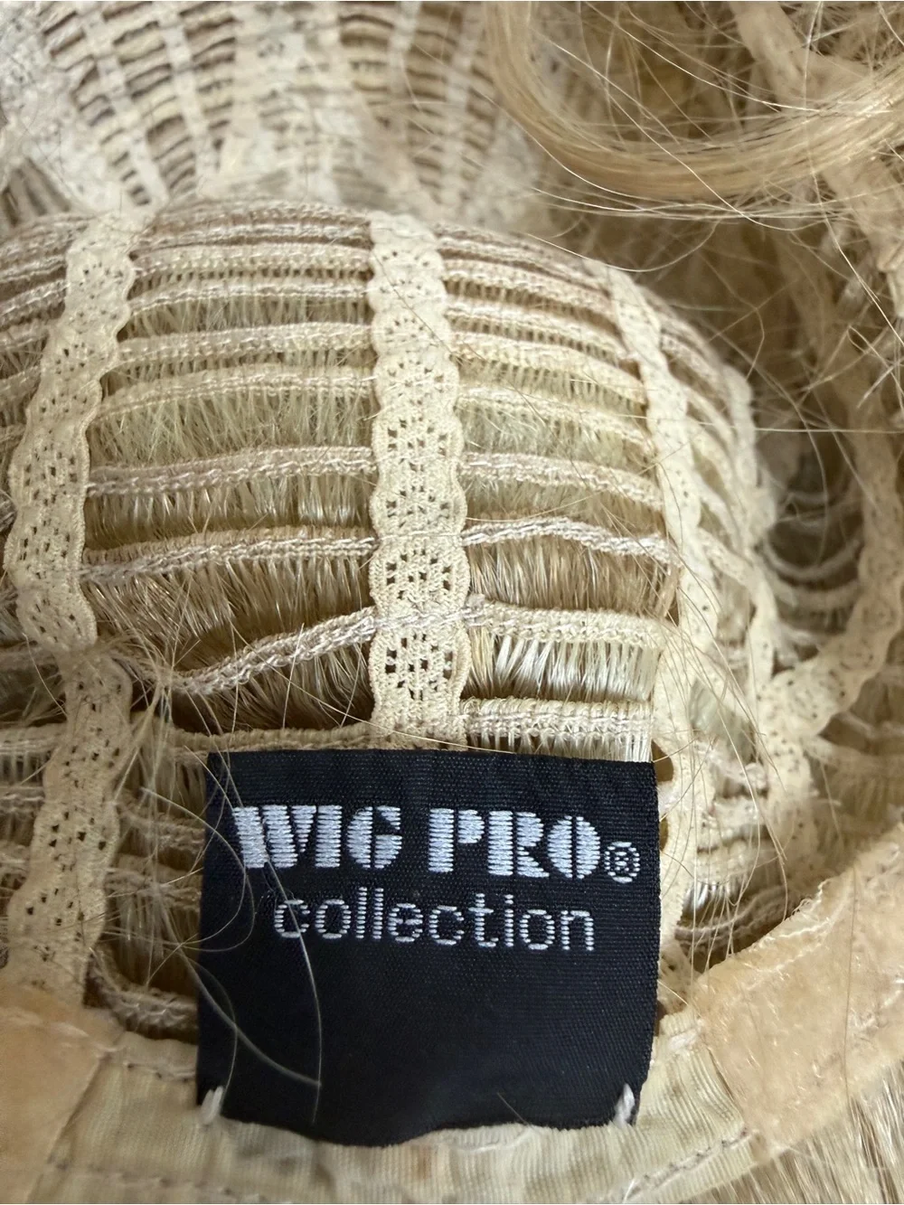 Wig pro LIANA wig average size synthetic basic cap sandy blonde